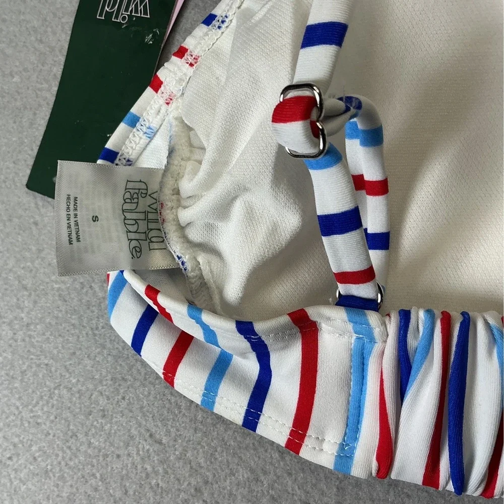Wild Fable Womens Americana Patriotic Red White Blue Stripe Bikini Top NWT - Picture 3 of 7
